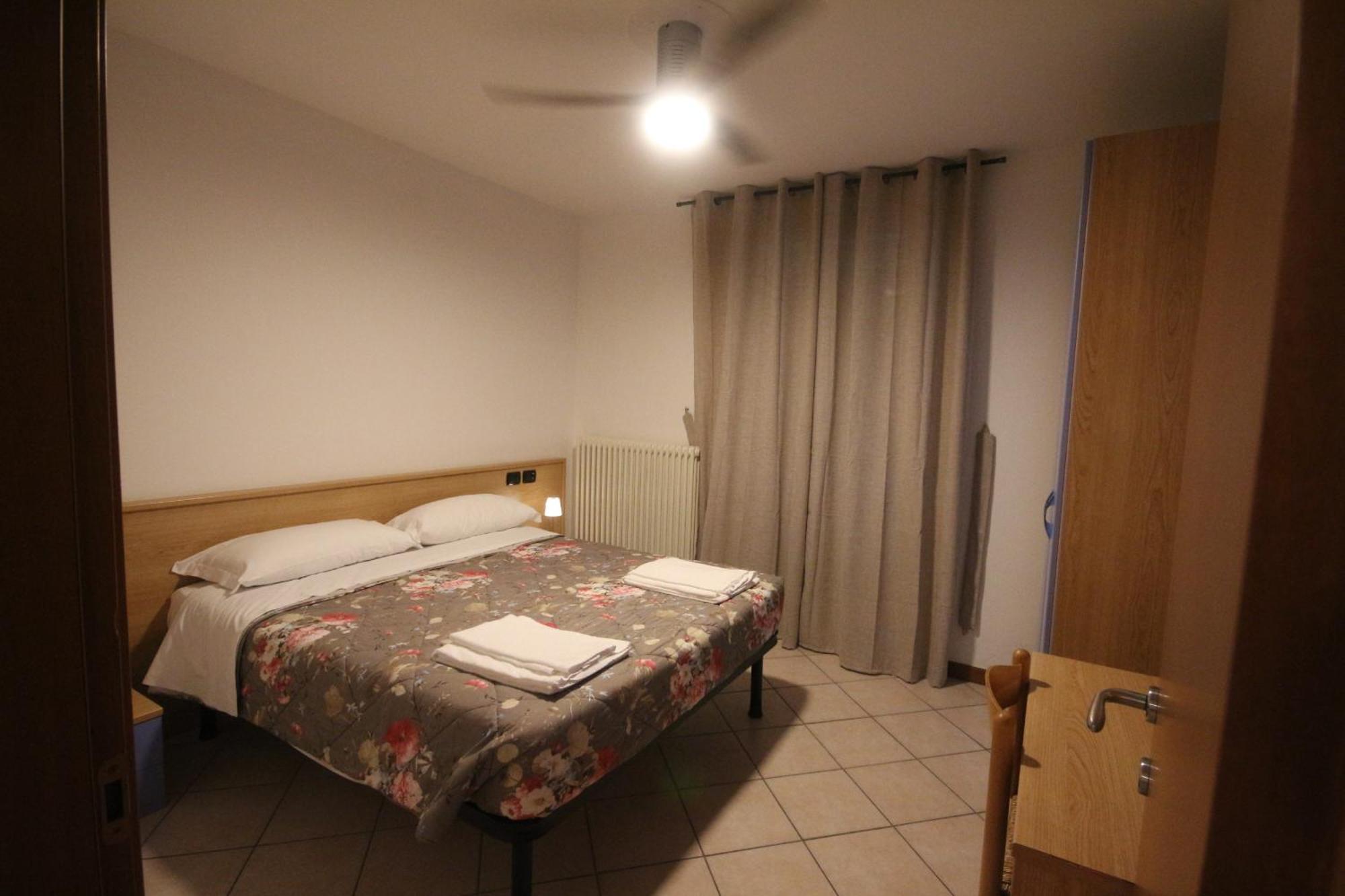 B&B Casa Wanda Since 1999 Riva del Garda Room photo