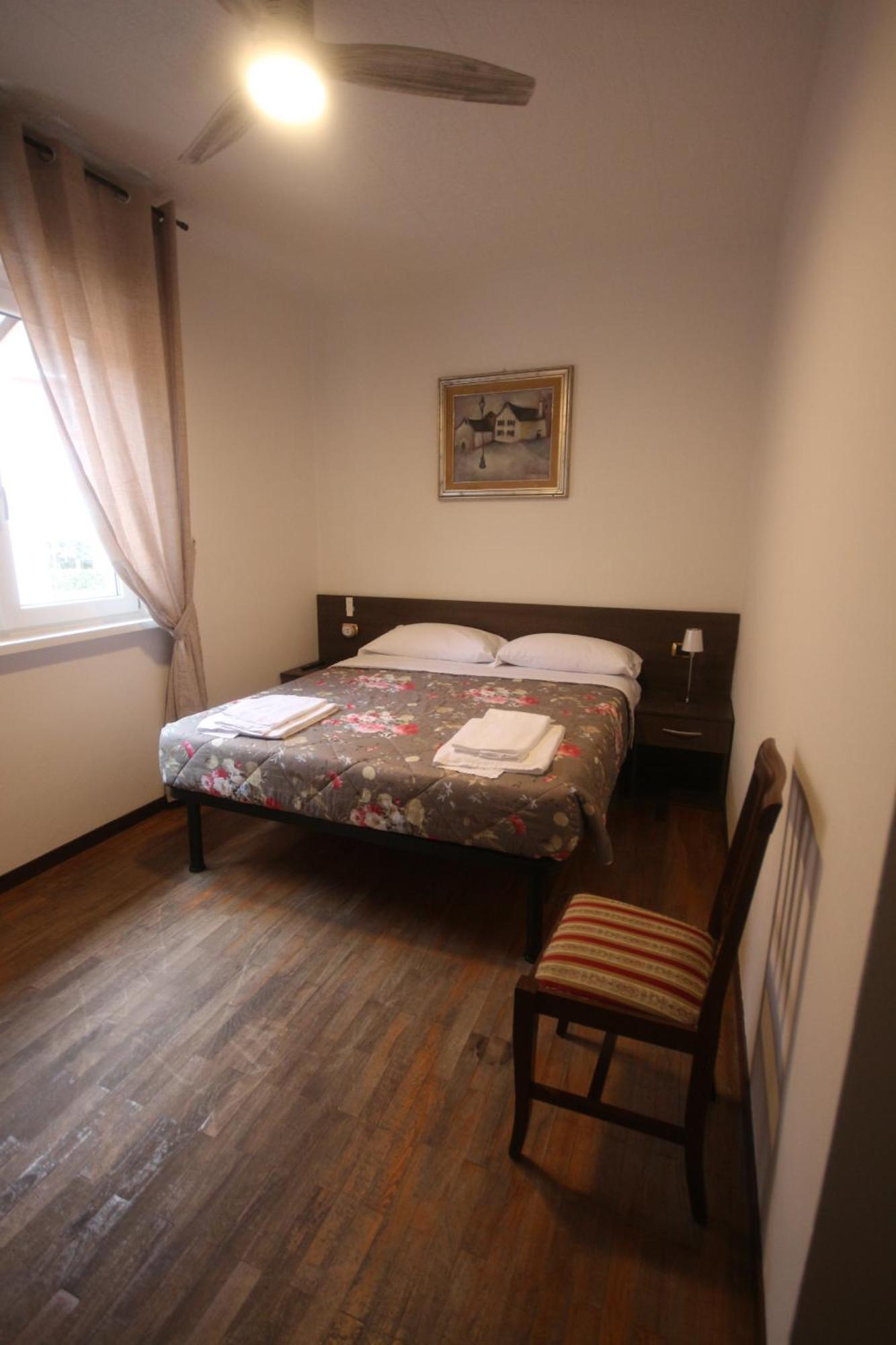 B&B Casa Wanda Since 1999 Riva del Garda Room photo
